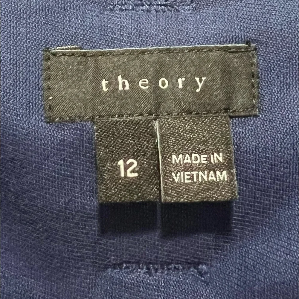 Theory paper bag waist Navy Blue shorts 12‎